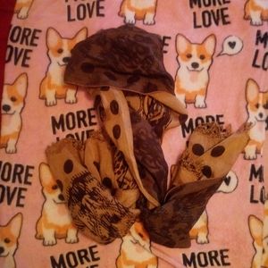 Reversible scarf! A08